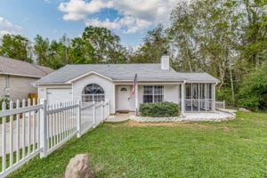 property at 3420 Riverside Dr