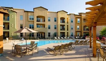 14575 W Mountain View Blvd, Unit 10113 in Surprise, AZ - Building Photo