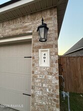 401 Eastwood Dr in Lafayette, LA - Building Photo - Building Photo
