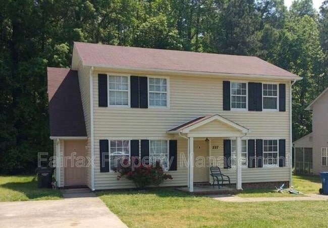 property at 227 Bridgefield Pl