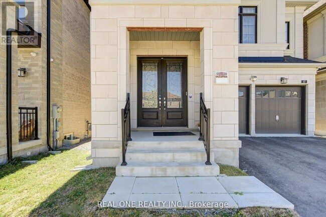 47 Milky Way Dr in Richmond Hill, ON - Building Photo - Building Photo