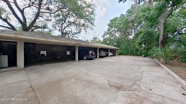 2589 Atlantic Blvd in Jacksonville, FL - Building Photo - Building Photo