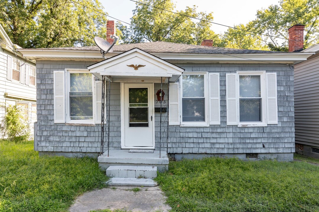 703 Travers St in Cambridge, MD - Foto de edificio