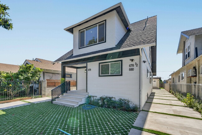 property at 678 E 45th St