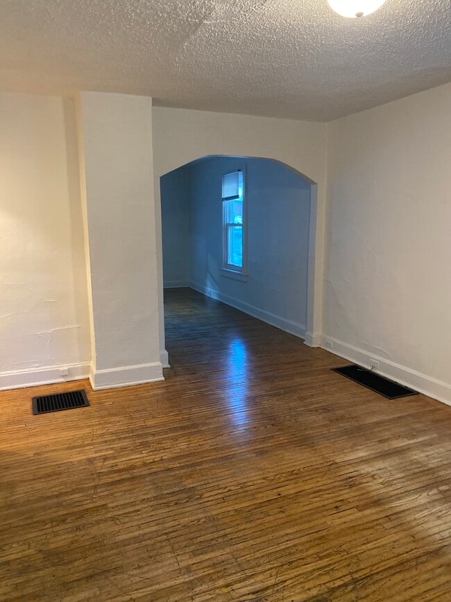 633 E Johnson St in Madison, WI - Building Photo - Building Photo