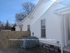 209 S Greenwood St in Lebanon, TN - Building Photo - Building Photo