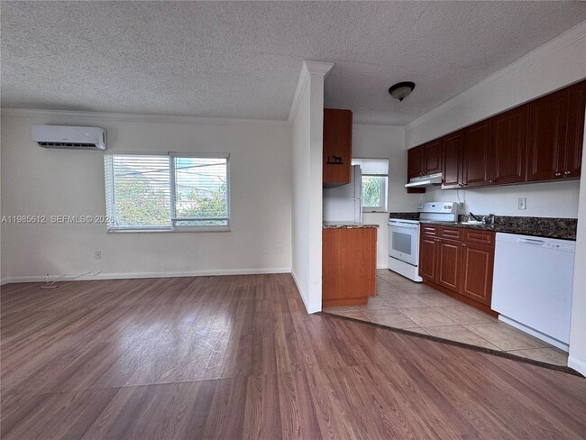 520 NE 82nd Terrace in Miami, FL - Building Photo - Building Photo