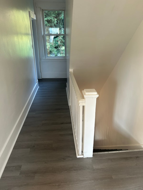 property at 702 Airbrake Ave