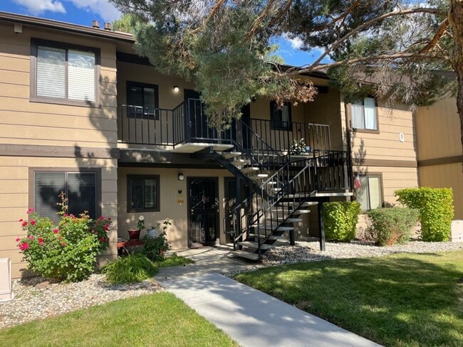 4406 Matich Dr in Reno, NV - Building Photo - Building Photo