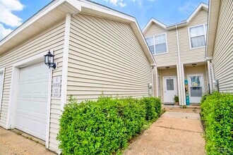 601 E Burgess Rd in Pensacola, FL - Building Photo - Building Photo