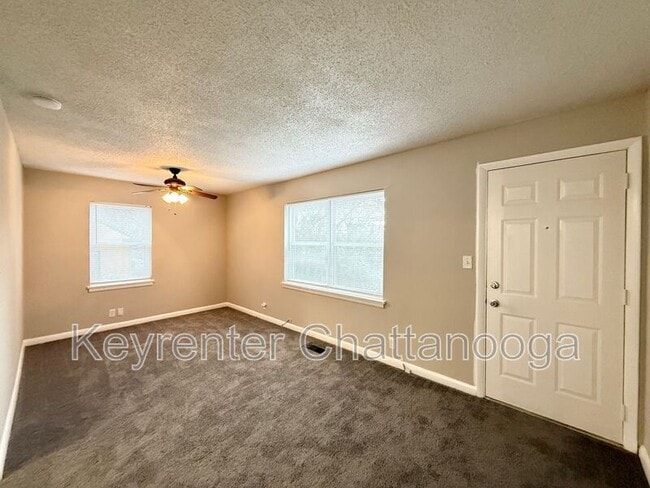 305 Sunrise Ln in Chattanooga, TN - Building Photo - Building Photo