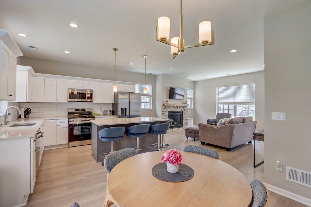 Residences at Oak View in Oak Creek, WI - Foto de edificio