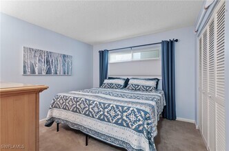29 High Point Cir E in Naples, FL - Building Photo - Building Photo