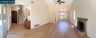 555 Willow Ct in Benicia, CA - Building Photo