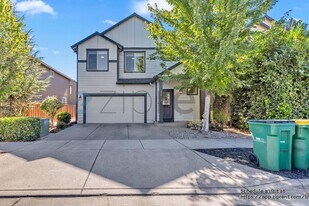 2812 25th Pl in Forest Grove, OR - Building Photo