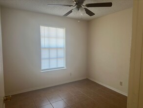 3202 Chacota St in Laredo, TX - Building Photo - Building Photo