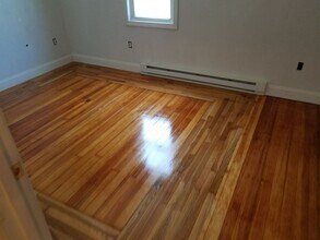 70 Courtland St in Providence, RI - Building Photo - Building Photo