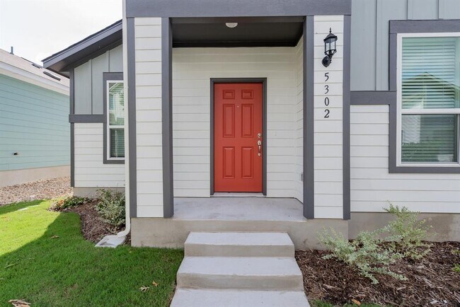 5302 Mulberry Grove Ln in Austin, TX - Building Photo - Building Photo