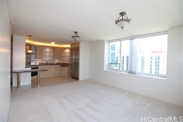 property at 88 Piikoi St