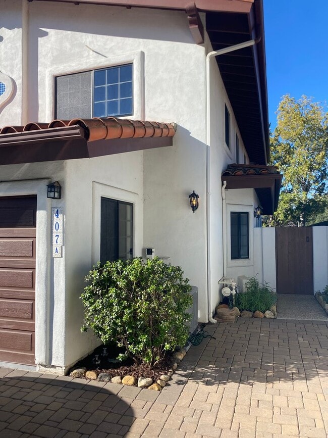 407 S Signal St in Ojai, CA - Building Photo - Building Photo