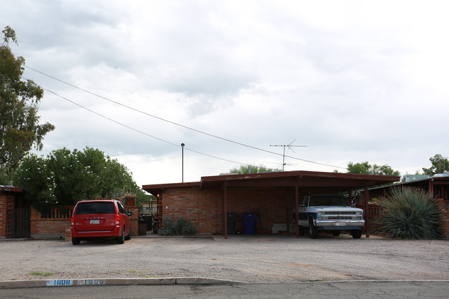 1606-1612 N Venice Ave in Tucson, AZ - Foto de edificio - Building Photo