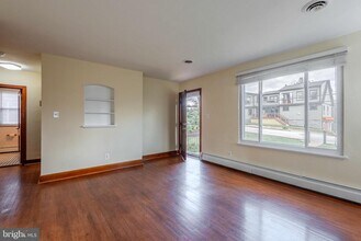 871 Highland Ave in Annapolis, MD - Building Photo - Building Photo