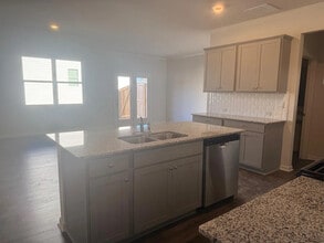 Room in Townhome on Poppy Ct in Buford, GA - Building Photo - Building Photo