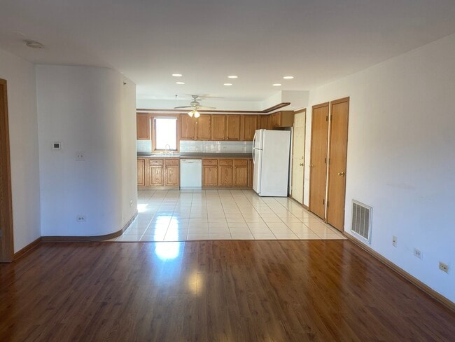 5627 107th St in Chicago Ridge, IL - Building Photo - Building Photo