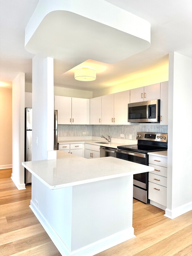 property at 405 N Wabash Ave