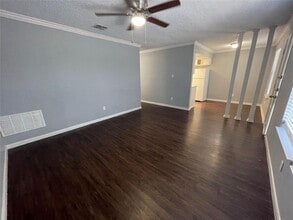 1111 Sunrise Rd in Round Rock, TX - Building Photo - Building Photo