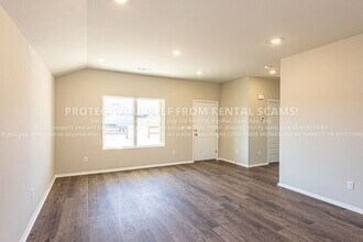 2590 S Ouachita Dr in Fayetteville, AR - Building Photo - Building Photo