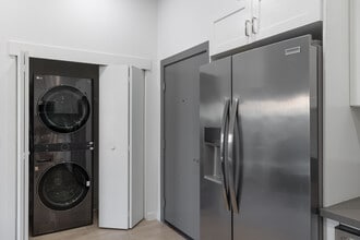 Apache Rock Apartments in Tempe, AZ - Foto de edificio - Interior Photo