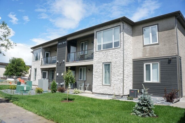 property at 645 Kingsbury Ave