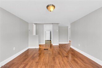 3746 W 140th St in Cleveland, OH - Foto de edificio - Building Photo