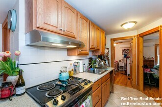 39 Charles St, Unit 4 in Boston, MA - Building Photo - Building Photo