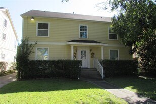 2513 Shakespeare St in Houston, TX - Building Photo