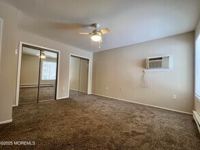 159 Cross Slope Ct in Englishtown, NJ - Building Photo - Building Photo