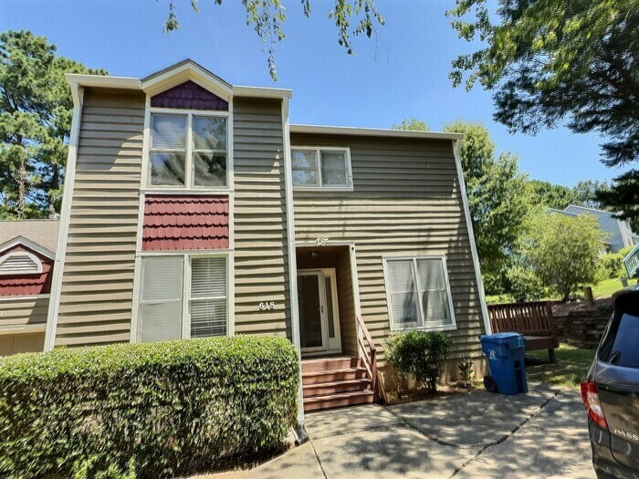 618 Windsong Ln in Durham, NC - Building Photo