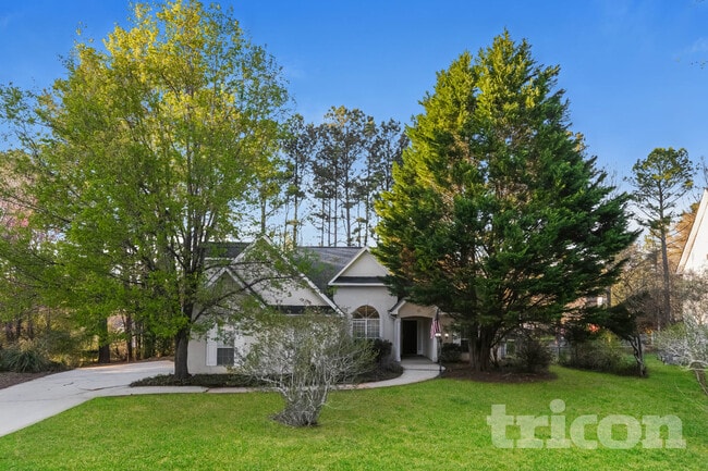 property at 555 Chaseridge Dr