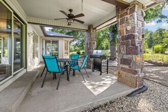 1 Scotsdale Pl in Bella Vista, AR - Building Photo - Building Photo