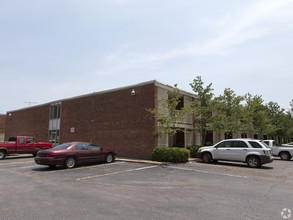 Azalea Apartments in Anderson, SC - Foto de edificio - Building Photo