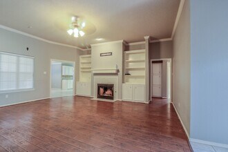 6704 6th St in Lubbock, TX - Building Photo - Building Photo