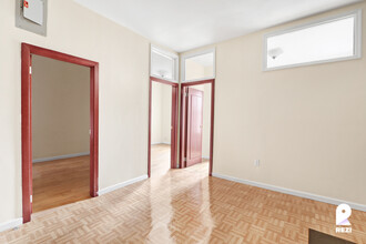 118 W 109th St-Unit -3R in New York, NY - Building Photo - Building Photo