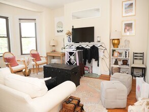 1343 Beacon St in Brookline, MA - Building Photo - Building Photo