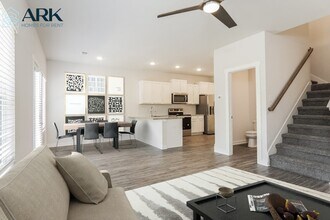 5501 Cathwick Dr in Mc Calla, AL - Foto de edificio - Building Photo