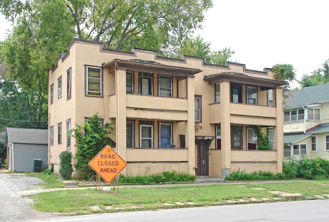 715 SW 12th St in Topeka, KS - Building Photo - Building Photo