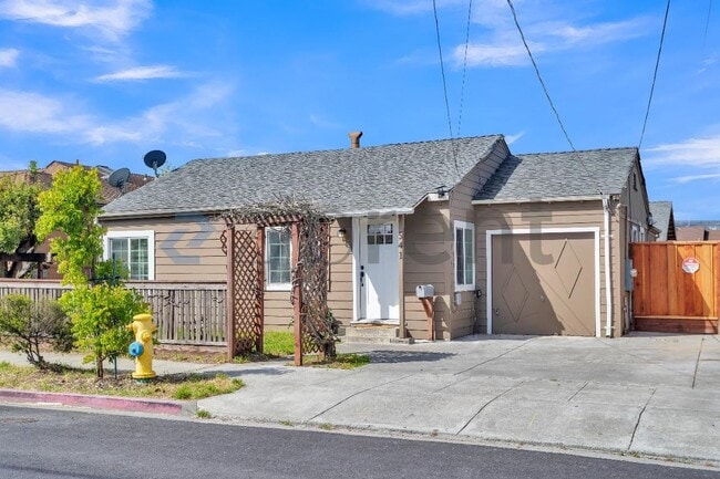 541 4th Ave in San Bruno, CA - Building Photo - Building Photo