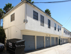 4058-74 Hamilton St in San Diego, CA - Building Photo - Building Photo