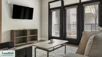 2550 Blackmon Dr in Decatur, GA - Foto de edificio - Building Photo