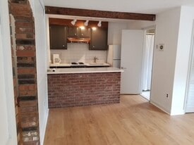 3808 Old Crompond Rd in Cortlandt Manor, NY - Building Photo